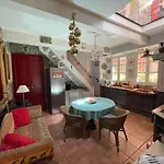 Δωμάτια σε οικογενειακή κατοικία Chambre_privee_collioure_centre *